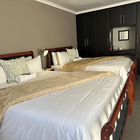 Fin And Feather Guest Lodge Боксбурґ Екстер'єр фото